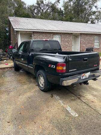 2000 GMC pick up for sale in Gulfport , MS – photo 2