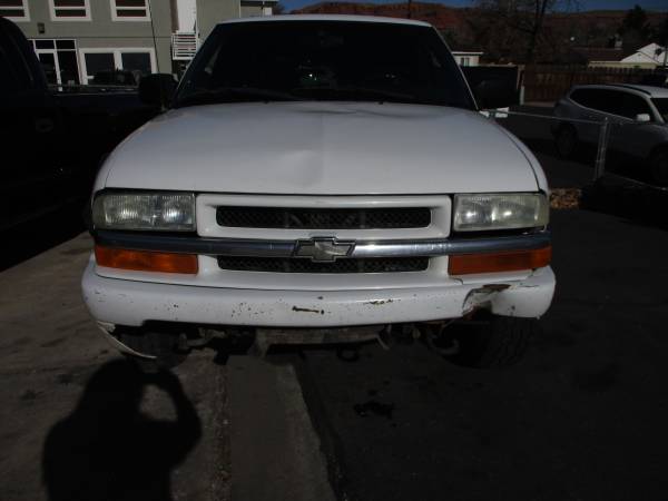 02 chevy blazer - cars & trucks - by dealer - vehicle automotive sale for sale in Saint George, UT – photo 2