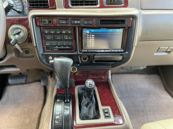 1997 Toyota Land Cruiser 4WD/Collectors Edition - Rare Find for sale in Lynden, CA – photo 22