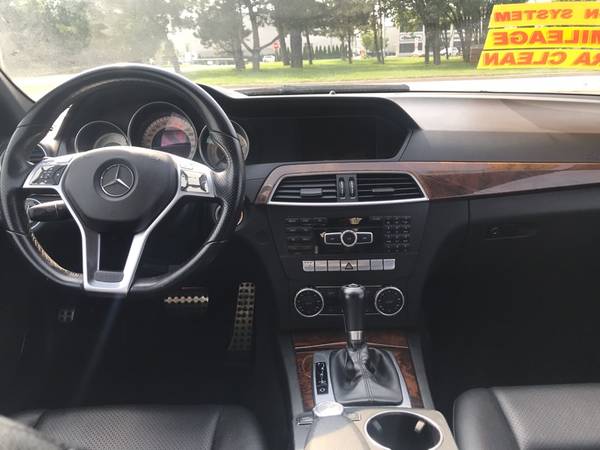 2012 Mercedes-Benz C-Class 4dr Sdn C 300 Luxury 4MATIC for sale in WAYNE, MI – photo 19