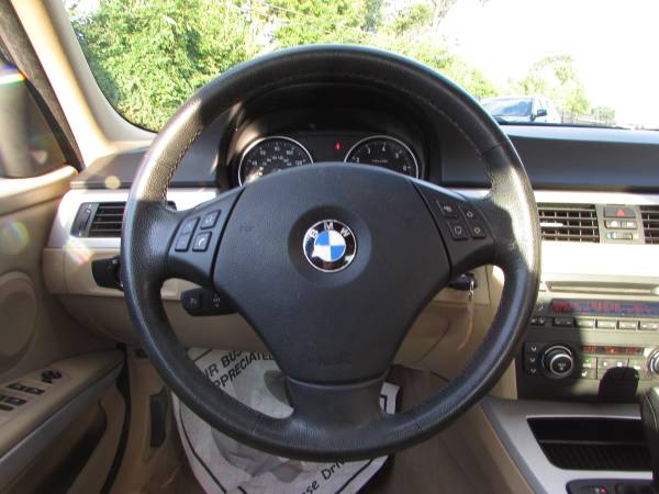2010 BMW 323I **SUPER CLEAN**MUST SEE**FINANCING AVAILABLE** for sale in redford, MI – photo 13
