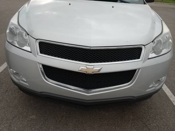 2011 Chevrolet Traverse FOR SALE - cars & trucks - by owner -... for sale in Lansing, MI – photo 15