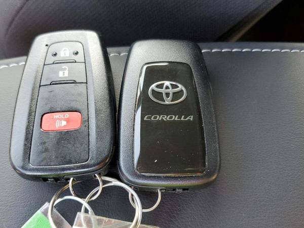 2019 Toyota Corolla Hatchback SE Hatchback 4D hatchback Silver - -... for sale in Yuba City, CA – photo 18