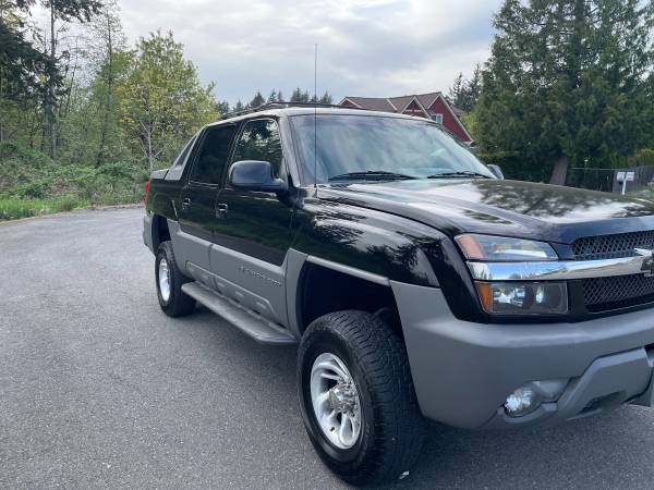 2002 Chevy avalanche 2500 4x4 Low Miles for sale in PUYALLUP, WA – photo 5