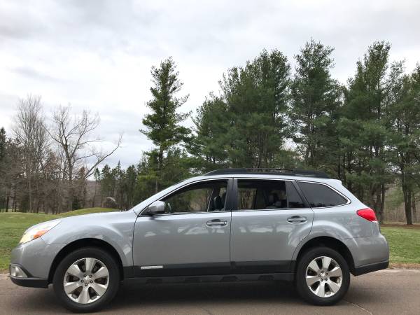 2011 Subaru Outback 3 6R Limited H6 AWD 1 Owner 132K for sale in Other, RI – photo 3