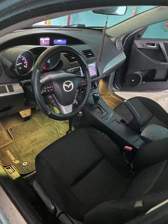 2012 Mazda3 2 0 for sale w/APPLE CARPLAY/ANDROID AUTO, JBL SPEAKERS for sale in Sykesville, MD – photo 9