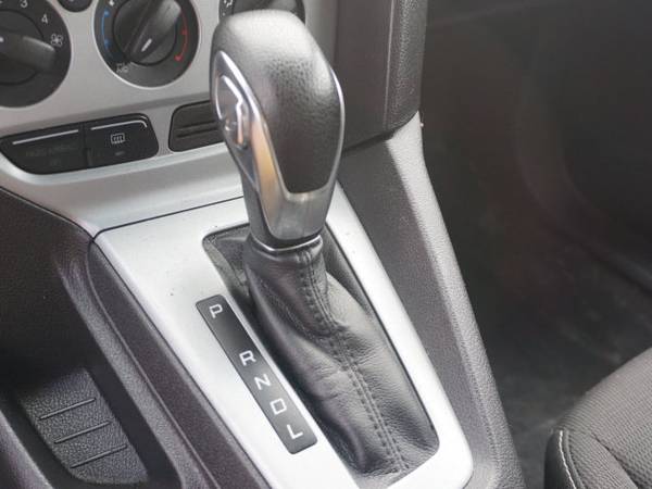 2012 *Ford* *Focus* *4dr Sedan SE* Tuxedo Black Meta for sale in Muskegon, MI – photo 7