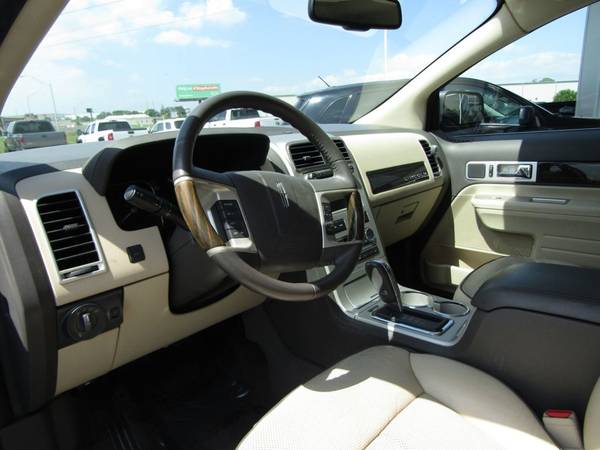 2010 *Lincoln* *MKX* *FWD 4dr* Gold Leaf Metallic for sale in Omaha, NE – photo 12