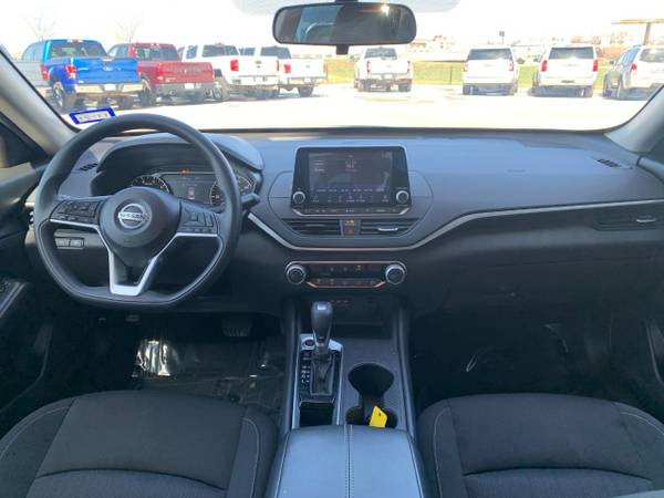 2020 Nissan Altima 2 5 S Sedan Super Black for sale in Omaha, NE – photo 11