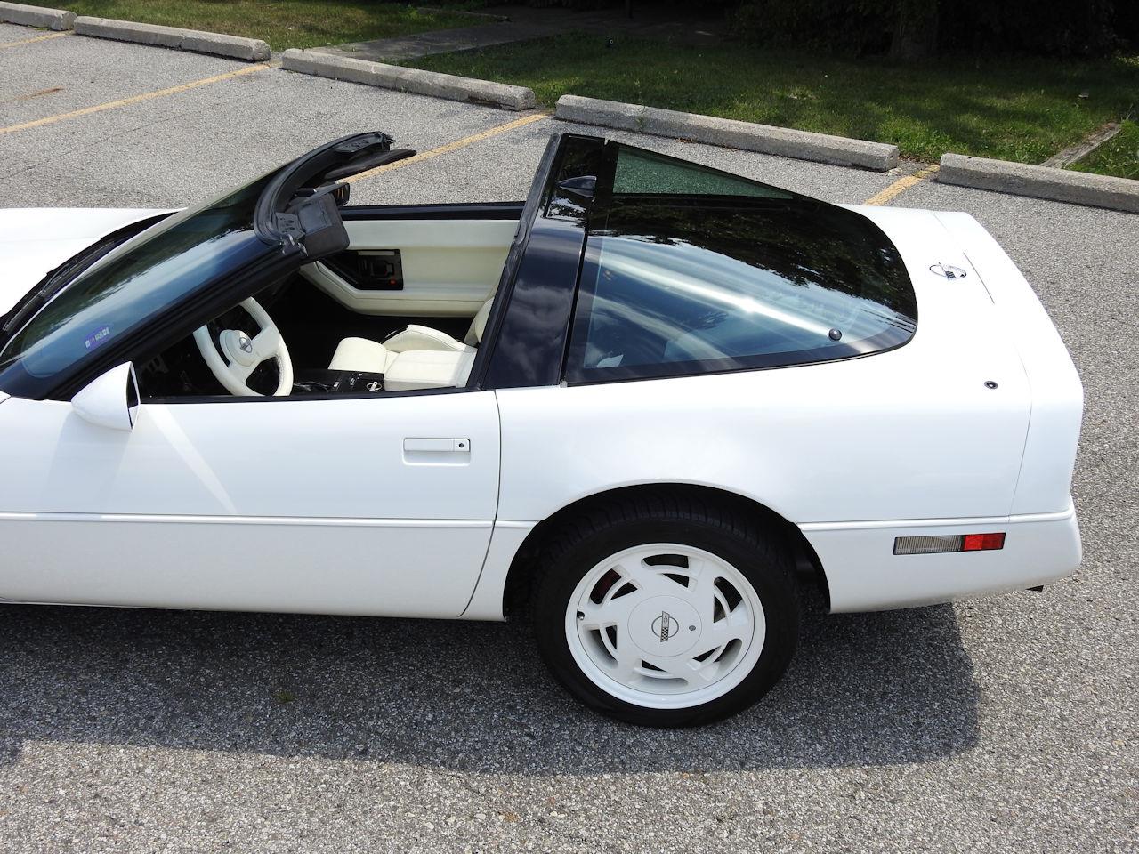 1988 Chevrolet Corvette for sale in O'Fallon, IL – photo 43