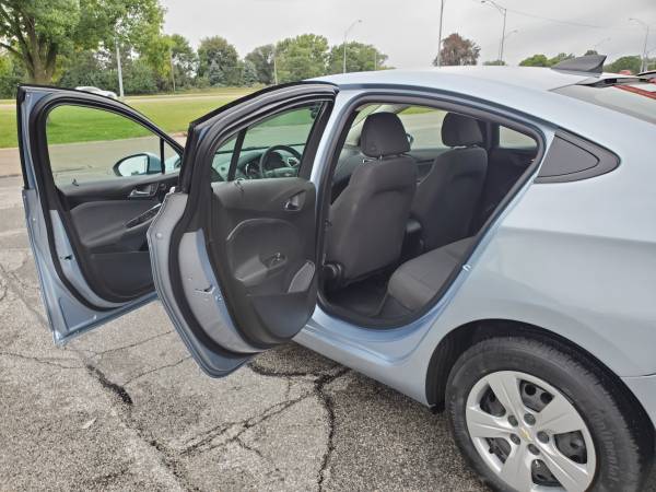 2018 Chevrolet Cruze LS ***10K miles ONLY*** for sale in Omaha, NE – photo 23