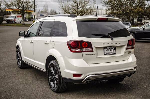 2019 Dodge Journey Crossroad - - by dealer - vehicle for sale in McMinnville, OR – photo 5