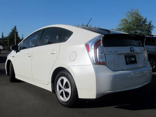 2014 Toyota Prius 98k Miles Clean Title Great Condition Blue Tooth for sale in Gladstone, OR – photo 7