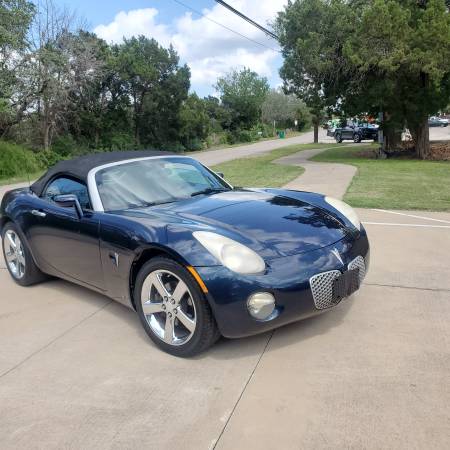 2008 Pontiac Solstice convertible automatic cold ac chrome wheels CD for sale in Austin, TX – photo 8