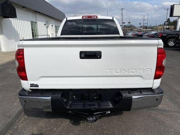 2014 Toyota Tundra Double Cab SR5 Pickup 4D 6 1/2 ft Family Owned! for sale in Fremont, NE – photo 6