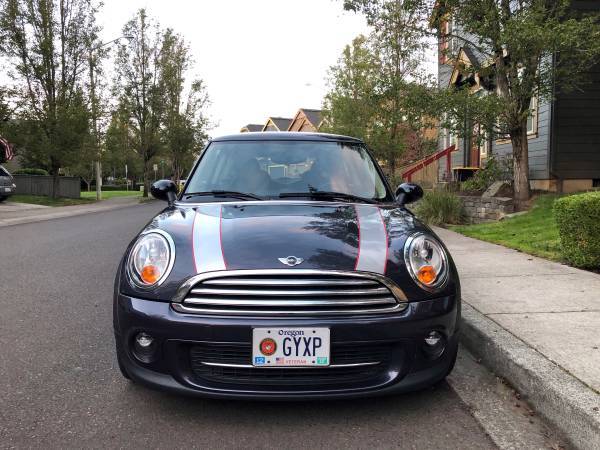 🔥🔥 2013 MINI Cooper Hardtop / Low 74k Miles / Carfax - cars & trucks... for sale in Eugene, OR – photo 2