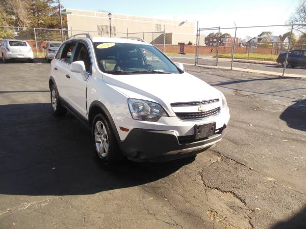2013 chevy captiva - cars & trucks - by dealer - vehicle automotive... for sale in West Hartford, CT – photo 2