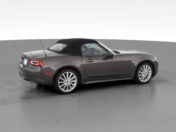 2017 FIAT 124 Spider Classica Convertible 2D Convertible Brown - -... for sale in Riverdale, IL – photo 12