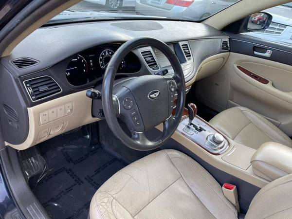 2012 Hyundai Genesis V6 3 8L Navi Leather Loaded for sale in East Windsor, MA – photo 15