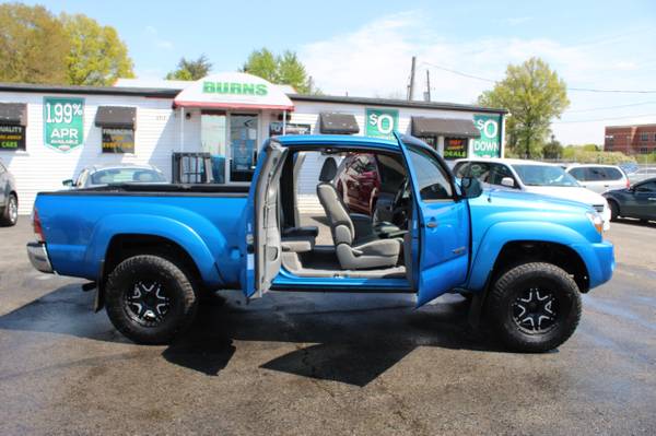 1-Owner 2009 Toyota Tacoma 4WD SR5 Access Cab Off-Road 5-Speed for sale in Louisville, KY – photo 3