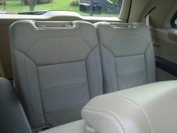 Mercedes Benz GL550 - cars & trucks - by owner - vehicle automotive... for sale in Etters, PA – photo 8