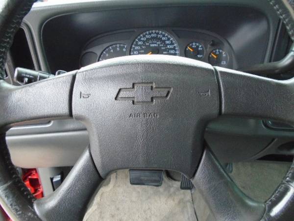 2004 Chevrolet Silverado 2500HD LS Crew Cab Short Bed 4WD for sale in Des Moines, IA – photo 14