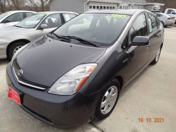 2008 Toyota Prius Hybrid - - by dealer - vehicle for sale in Council Bluffs, NE – photo 2