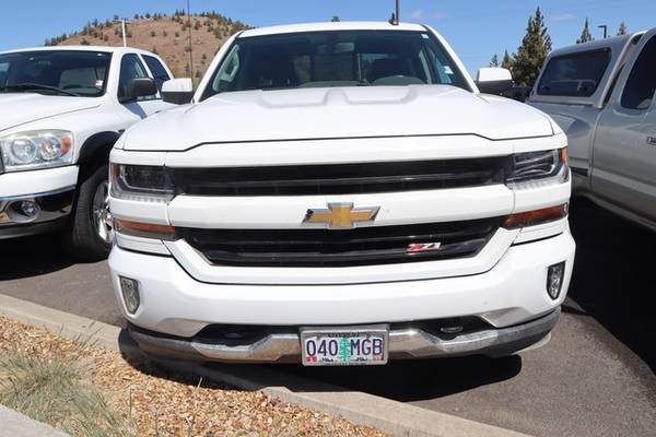 2017 Chevrolet Silverado 1500 4x4 4WD Chevy Truck LT Extended Cab for sale in Bend, OR – photo 2