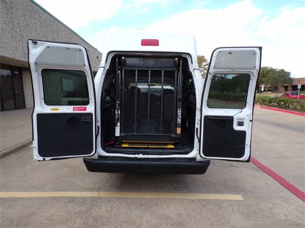 78K MILE FORD E350 HANDICAPPED WHEELCHAIR ADA MOBILITY POWER LIFT... for sale in Irving, OK – photo 5