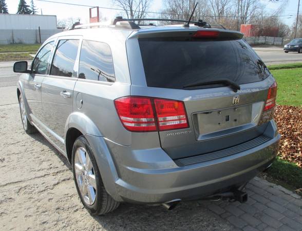 LIKE NEW*2009 DODGE JOURNEY"R/T"*3RD ROW... for sale in Waterford, MI – photo 9
