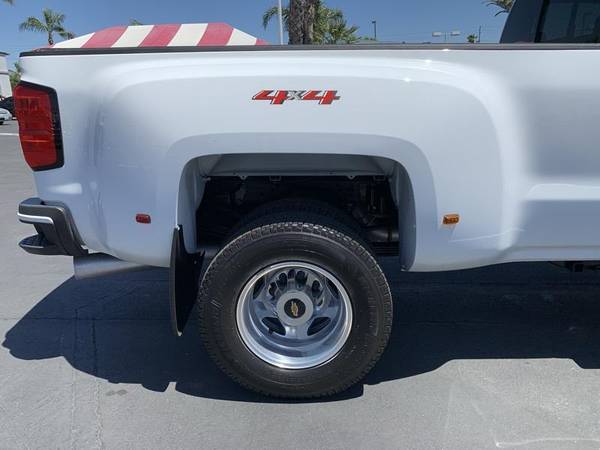 2019 Chevrolet Chevy Silverado 3500HD High Country - Open 9 - 6, No for sale in Fontana, AZ – photo 9