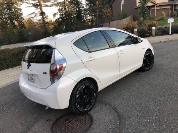 2017 Toyota Prius by owner - cars & trucks - by owner - vehicle... for sale in Kent, WA – photo 7