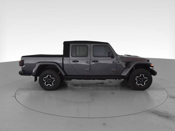 2020 Jeep Gladiator Rubicon Pickup 4D 5 ft pickup Gray - FINANCE -... for sale in Lansing, MI – photo 13