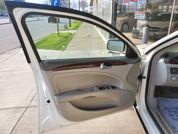 2009 BUICK LUCERNE - - by dealer - vehicle automotive for sale in MILWAUKEE WI 53209, WI – photo 16