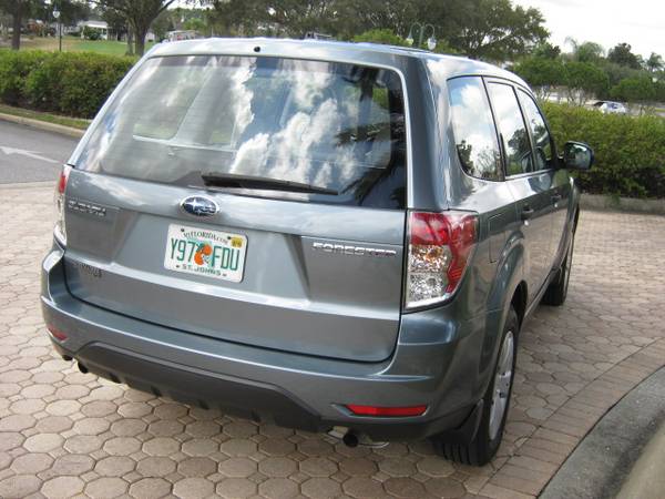 SUBARU FORESTER 2009 FROM FLORIDA RUST FREE - - by for sale in West Mifflin, PA – photo 5