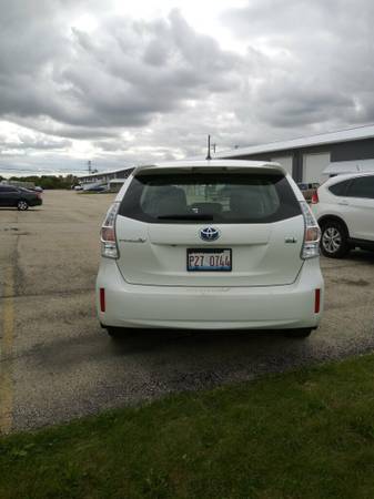 2012 Toyota Prius V for sale in New Lenox, IL – photo 3
