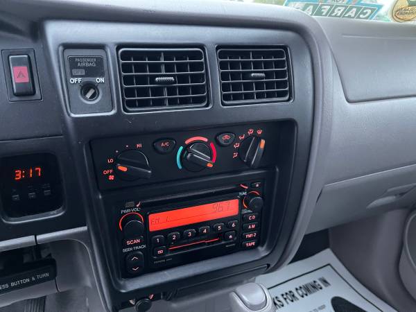 2003 Toyota Tacoma XtraCab PreRunner Xtra LOW Miles 1-OWNER for sale in South Everett-Hwy 99 WE DELIVER, WA – photo 15