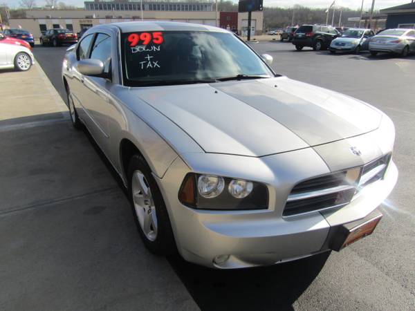 2010 DODGE CHARGER SXT - cars & trucks - by dealer - vehicle... for sale in Hamilton, OH – photo 8