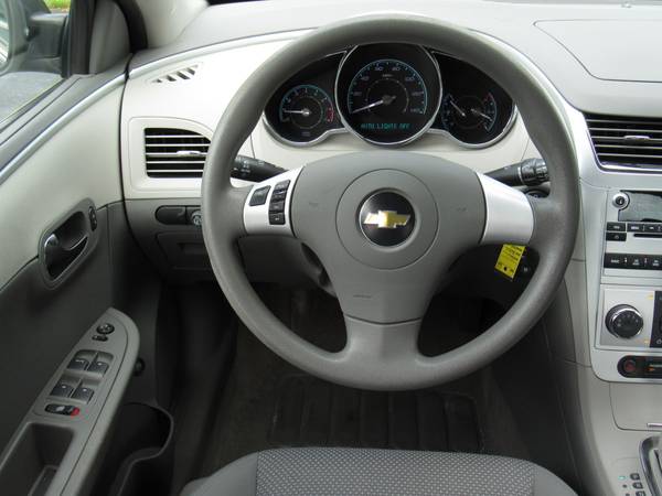 2011 Chevrolet Malibu LS Excellent Used Car For Sale for sale in Sheboygan Falls, WI – photo 7