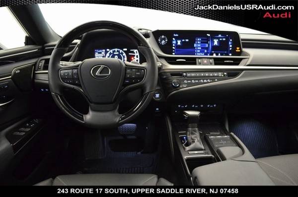 2019 Lexus ES 350 for sale in Upper Saddle River, NY – photo 10