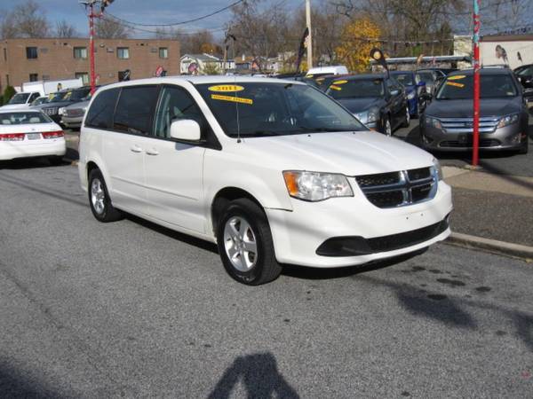 2011 Dodge Grand Caravan Mainstreet - Ask About Our Special Pricing!... for sale in Prospect Park, DE – photo 3