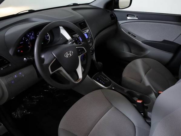 2014 Hyundai Accent for sale in Burnsville, MN – photo 23