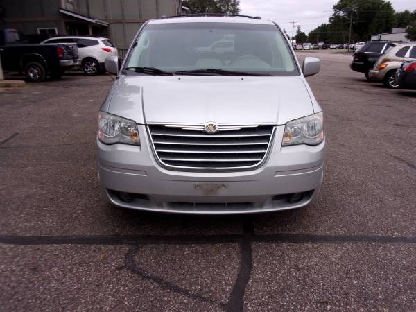 2008 Chrysler Town and Country Touring for sale in Mondovi, WI – photo 4