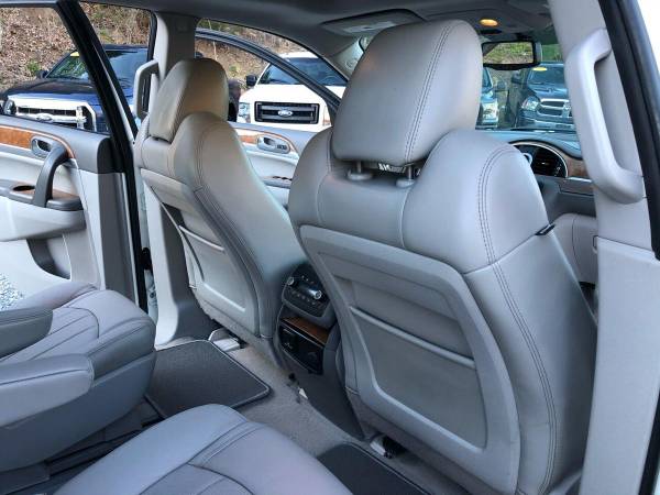 2012 Buick Enclave Premium 4dr Crossover - - by dealer for sale in Seymour, TN – photo 13