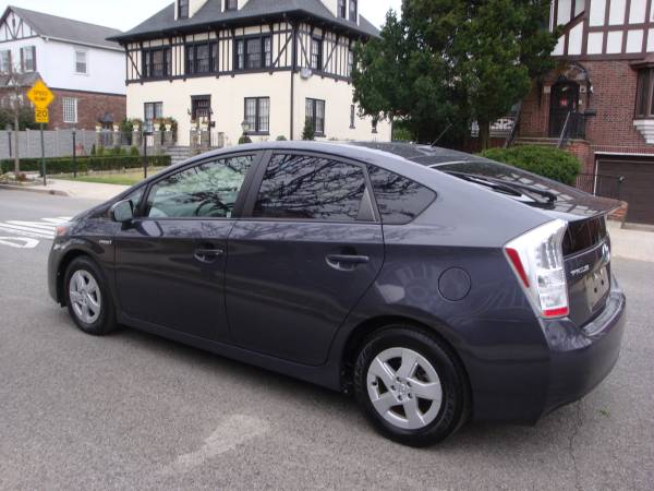 *** 2011 TOYOTA PRIUS * Only 91k Mileage !!! - cars & trucks - by... for sale in Brooklyn, NY – photo 8