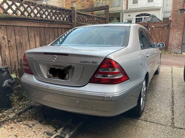 Mercedez C320 - cars & trucks - by owner - vehicle automotive sale for sale in Washington, District Of Columbia – photo 5