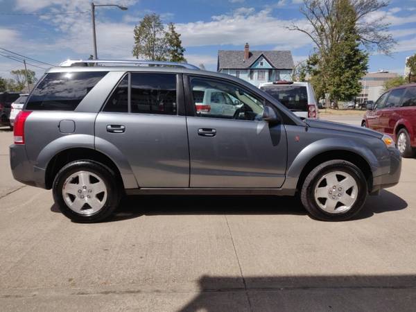 2 OWNER! LOW MILES! 2007 SATURN VUE AWD-NEW TIRES! - cars & trucks -... for sale in Cedar Rapids, IA – photo 14