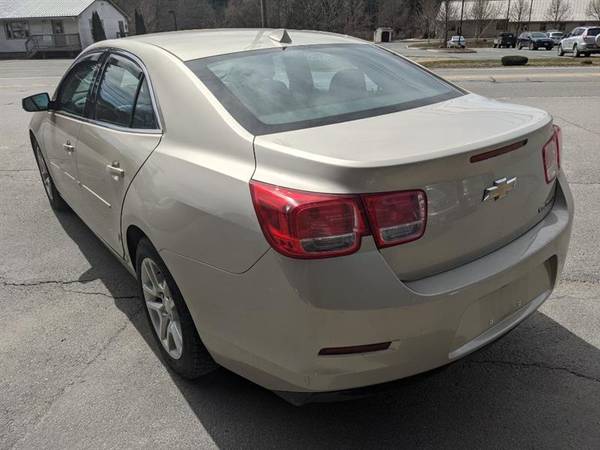 2014 Chevrolet Malibu 1LT - - by dealer - vehicle for sale in Springfield, VT – photo 9