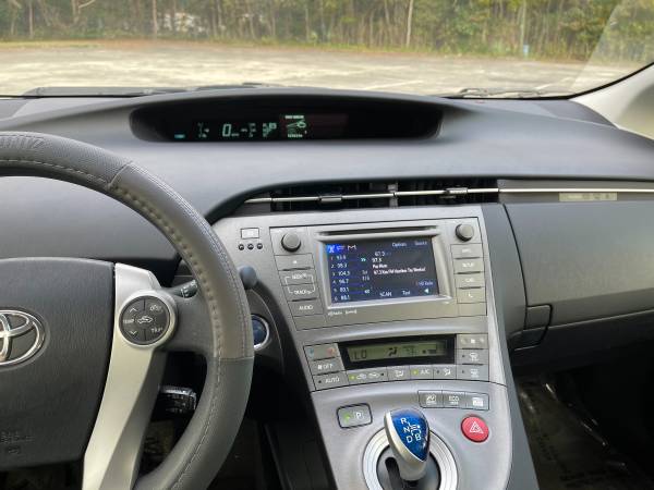 2013 Toyota Prius III Clean title Automatic, only 131k miles - cars... for sale in Savannah, GA – photo 14