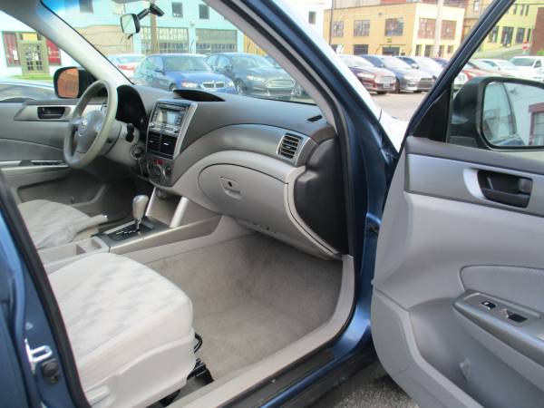 2009 Subaru Forester 2.5X Limited **Sunroof/Clean Title & AWD** for sale in Roanoke, VA – photo 17